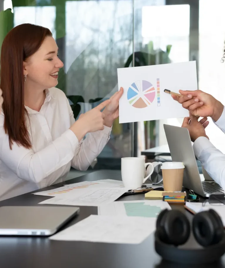 Esta empresa nace de la necesidad de dar un paso adelante como asesoría, y dar un valor todos esas personas que necesiten de nuestros servicios, desde llevar la gestión fiscal de un autónomo, la contabilidad de una empresa, o hacer la declaración de la renta de cualquier contribuyente.