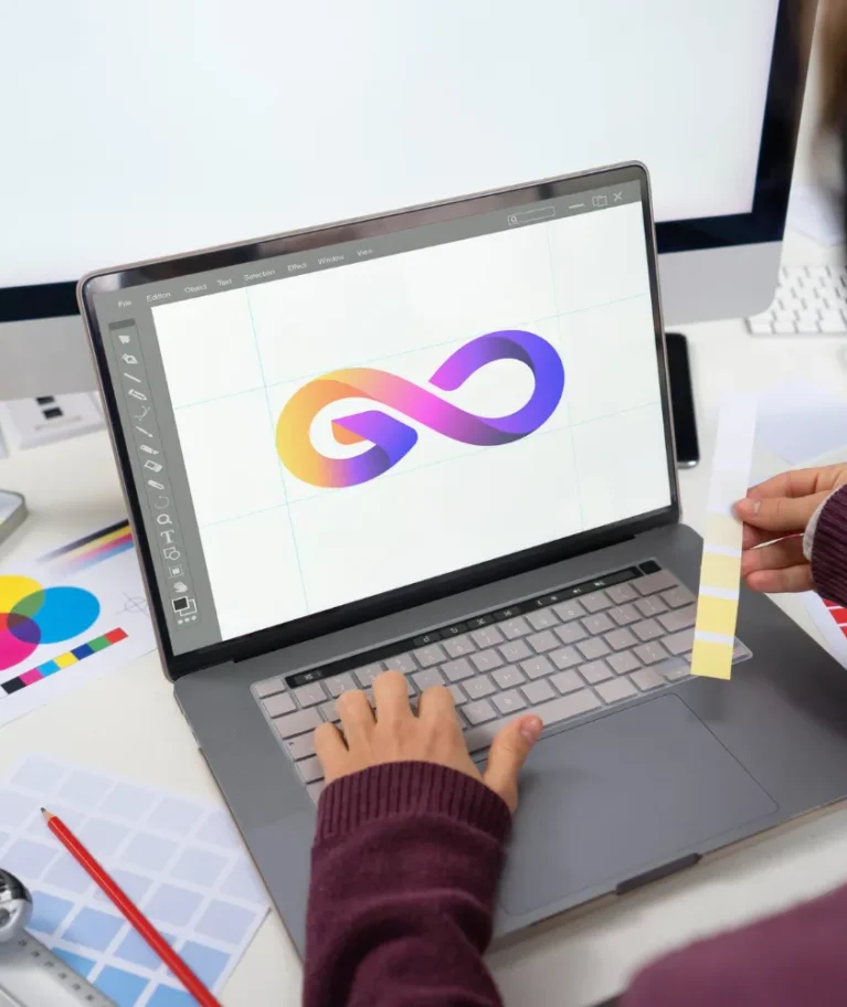 Esta empresa nace de la necesidad de dar un paso adelante como asesoría, y dar un valor todos esas personas que necesiten de nuestros servicios, desde llevar la gestión fiscal de un autónomo, la contabilidad de una empresa, o hacer la declaración de la renta de cualquier contribuyente.